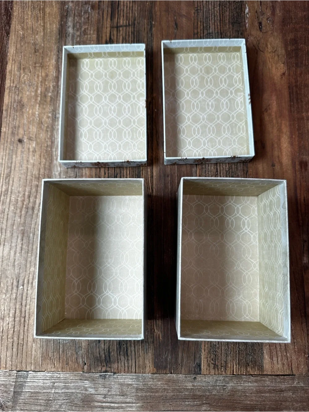 Festive Gold & Silver Snowflake Gift Boxes - Home Party Supplies